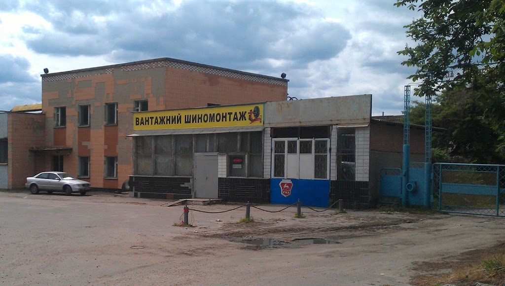 Вантажний шиномонтаж OPTSHINA