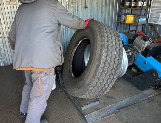 Вантажний та легковий шиномонтаж “Sinta-Trade” Вінниця – комплексний шиномонтаж продаж шин та дисків