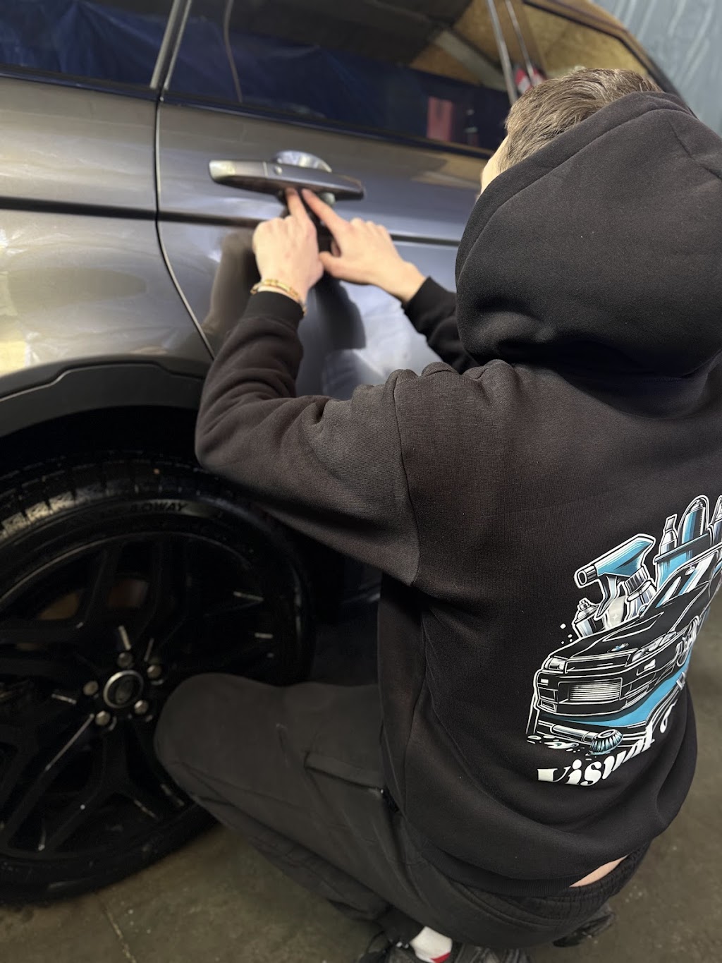 visual_car_bucha