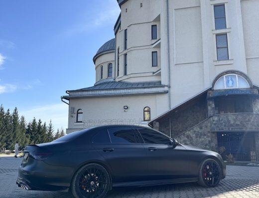 Gangster’s Garage
