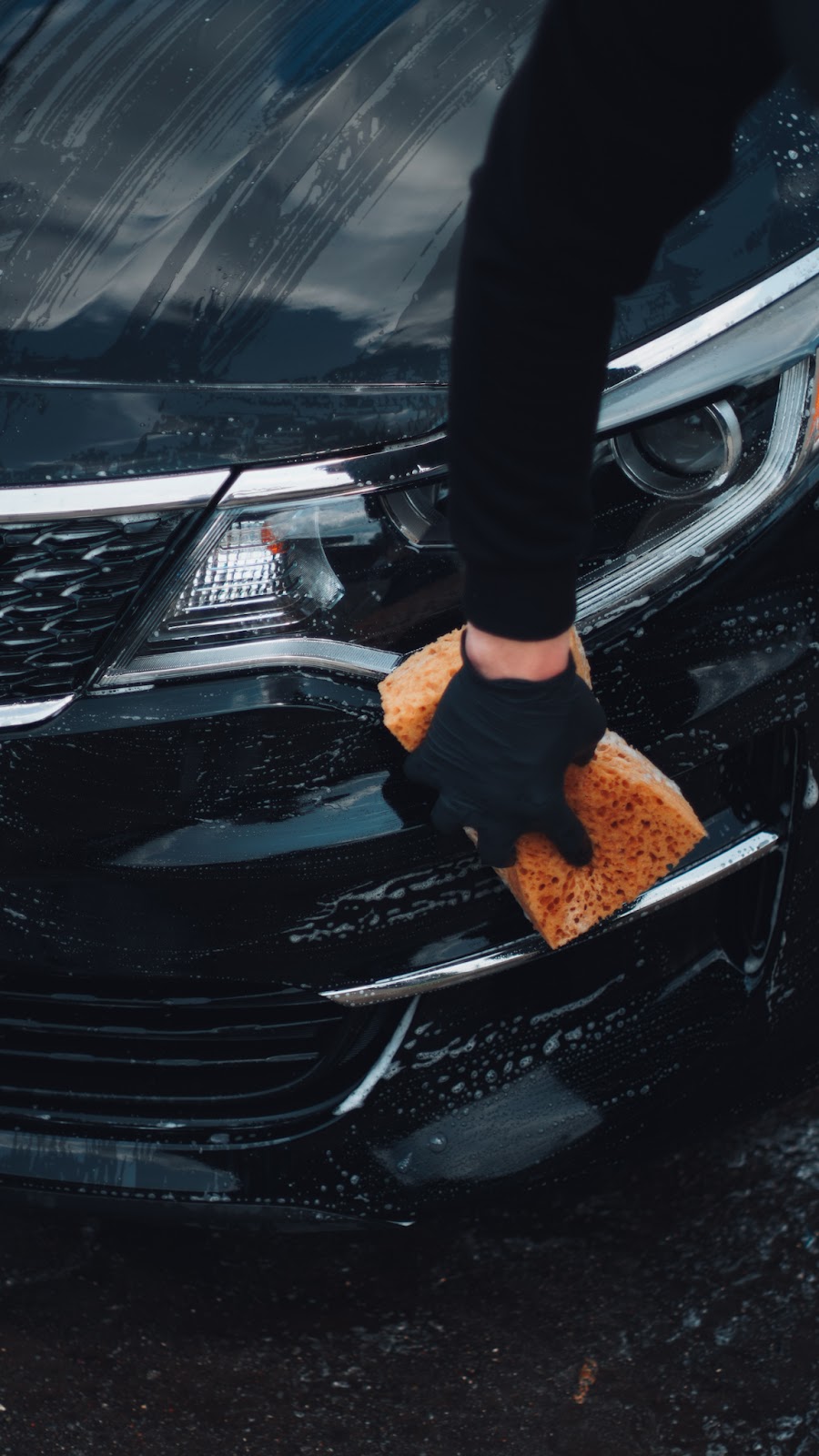 NEON BOX detailing studio / детейлінг / полірування авто/ полірування скла / полірування фар / хімчистка авто / мийка двигуна