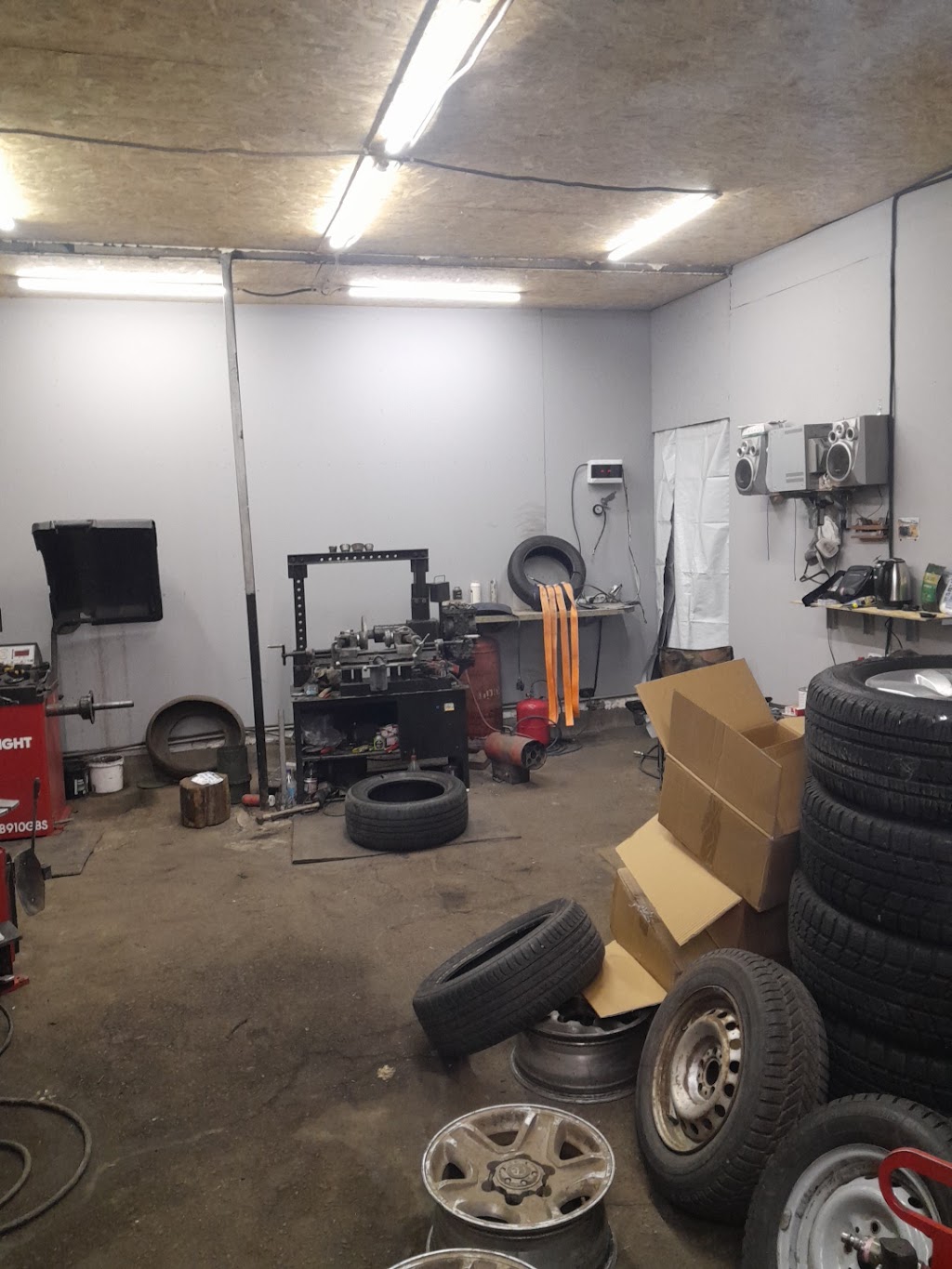 Шиномонтаж,гаряча вулканізація шин