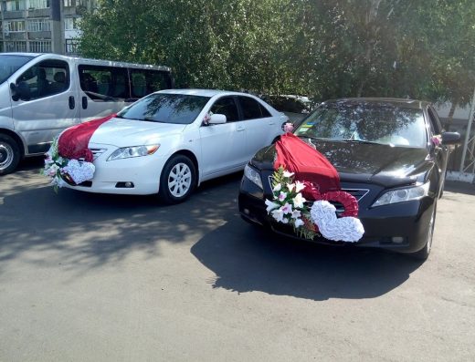 Свадебный кортеж прокат любых Авто на Свадьбу Toyota Mercedes Лимузина Катера