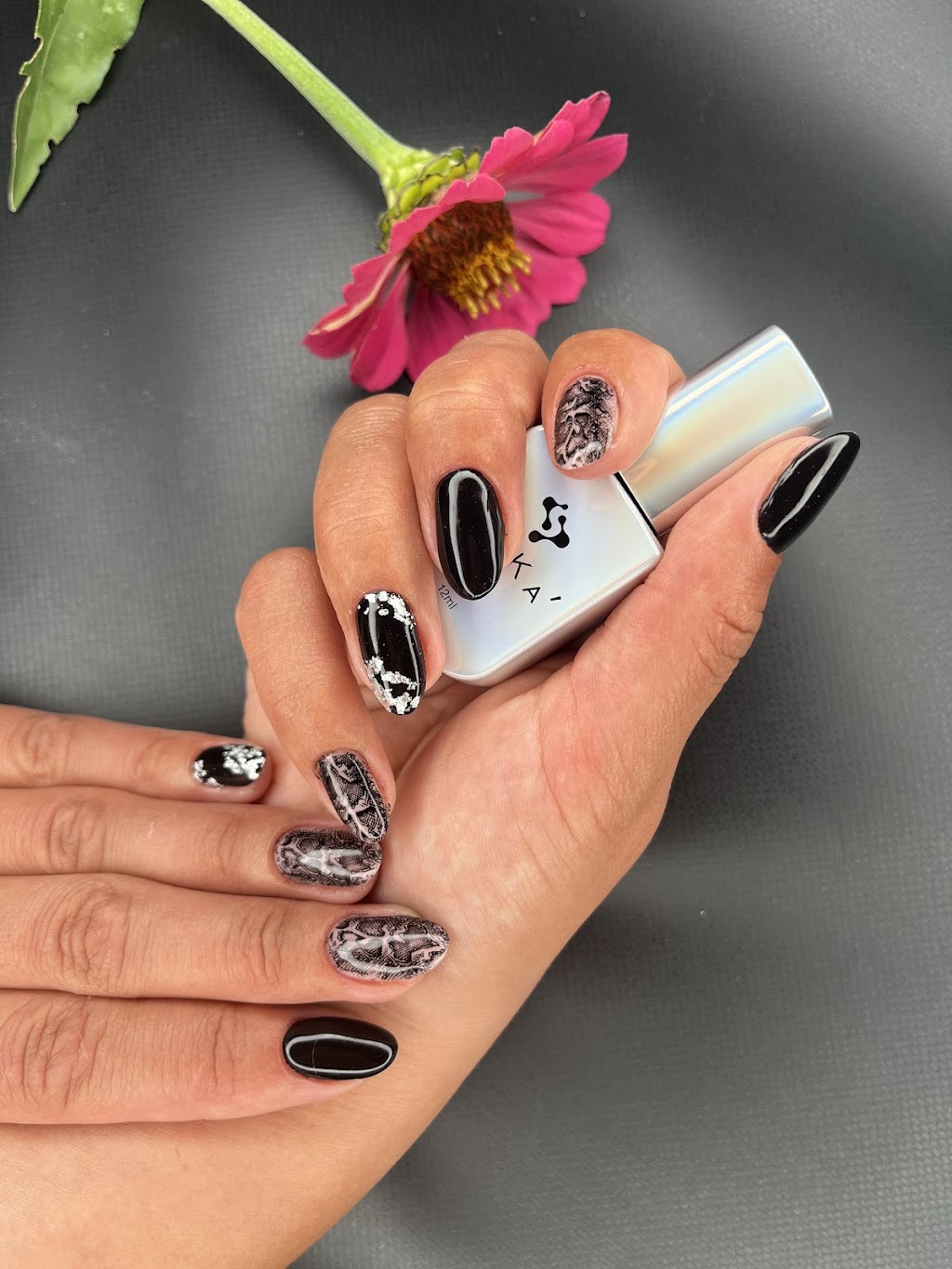 YN Crystal Beauty