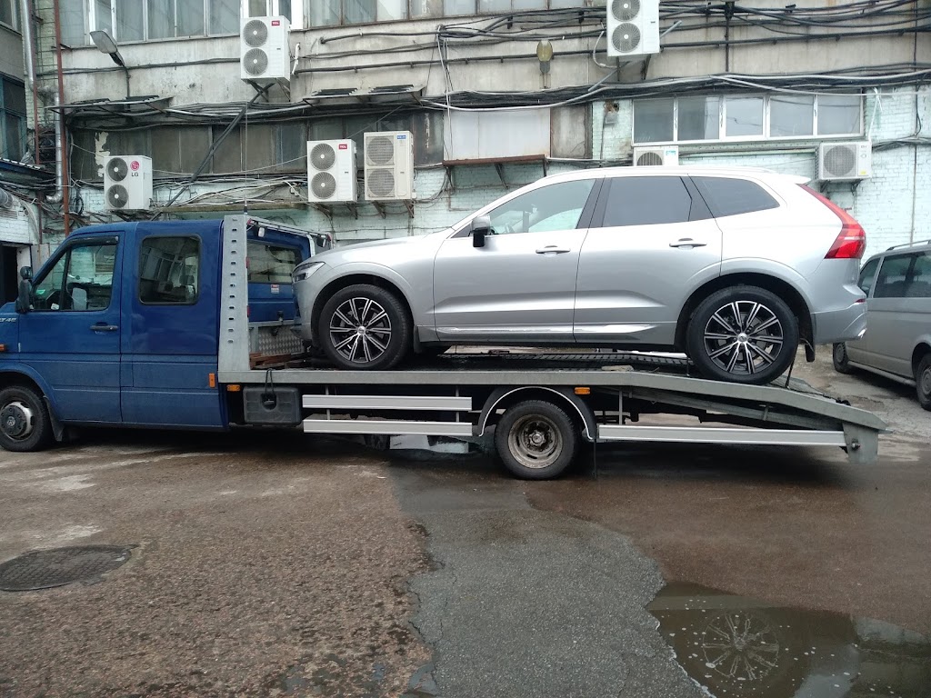 Евакуатор Київ