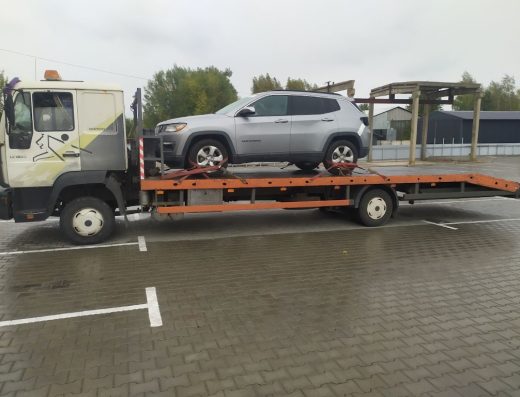 Услуги эвакуатора. Доставка авто из Европы в Украину, попутный эвакуатор, услуги автовоза. Транспортная компания Evak-Expert.
