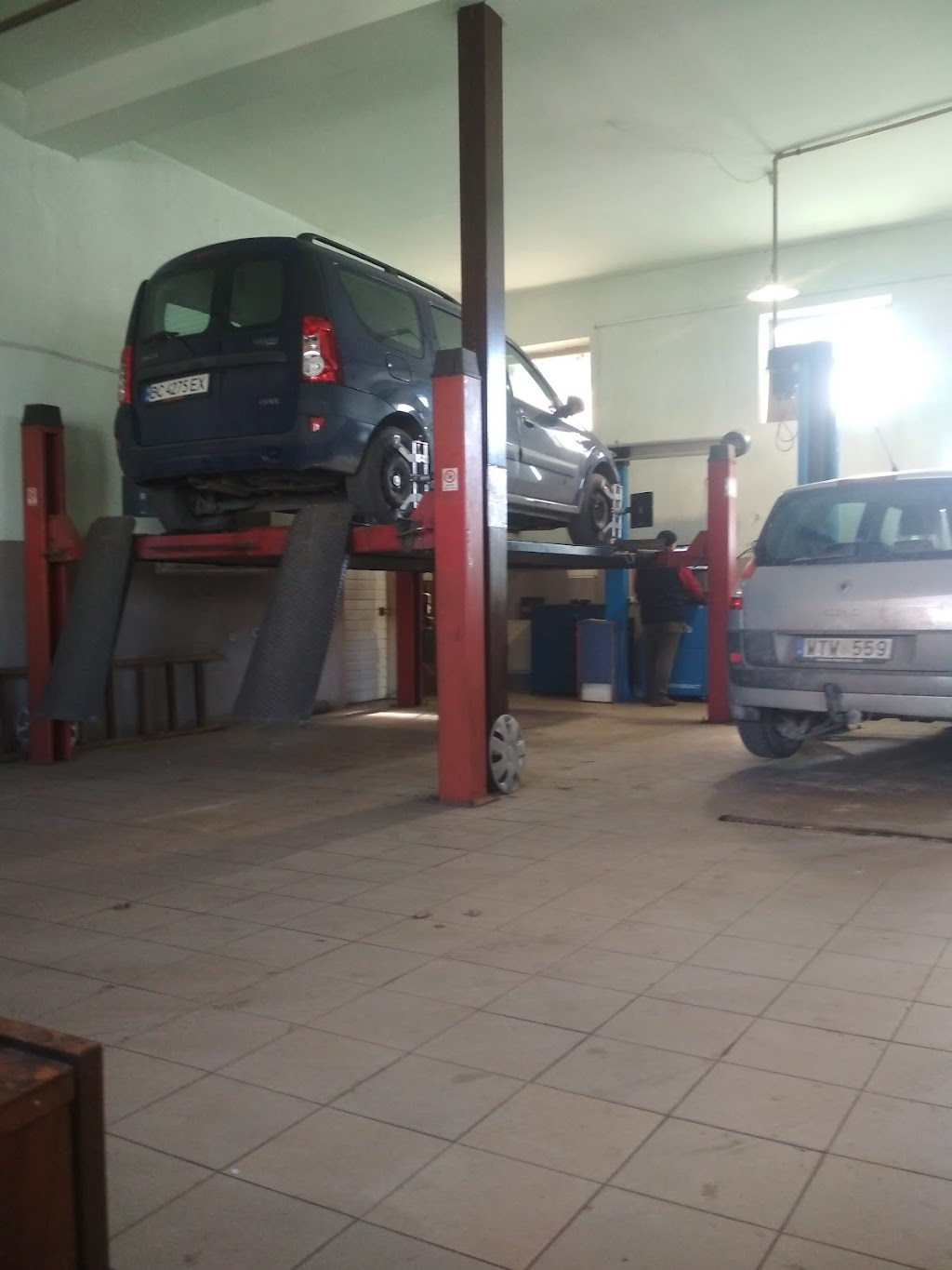 СТО “Компанія Фах”